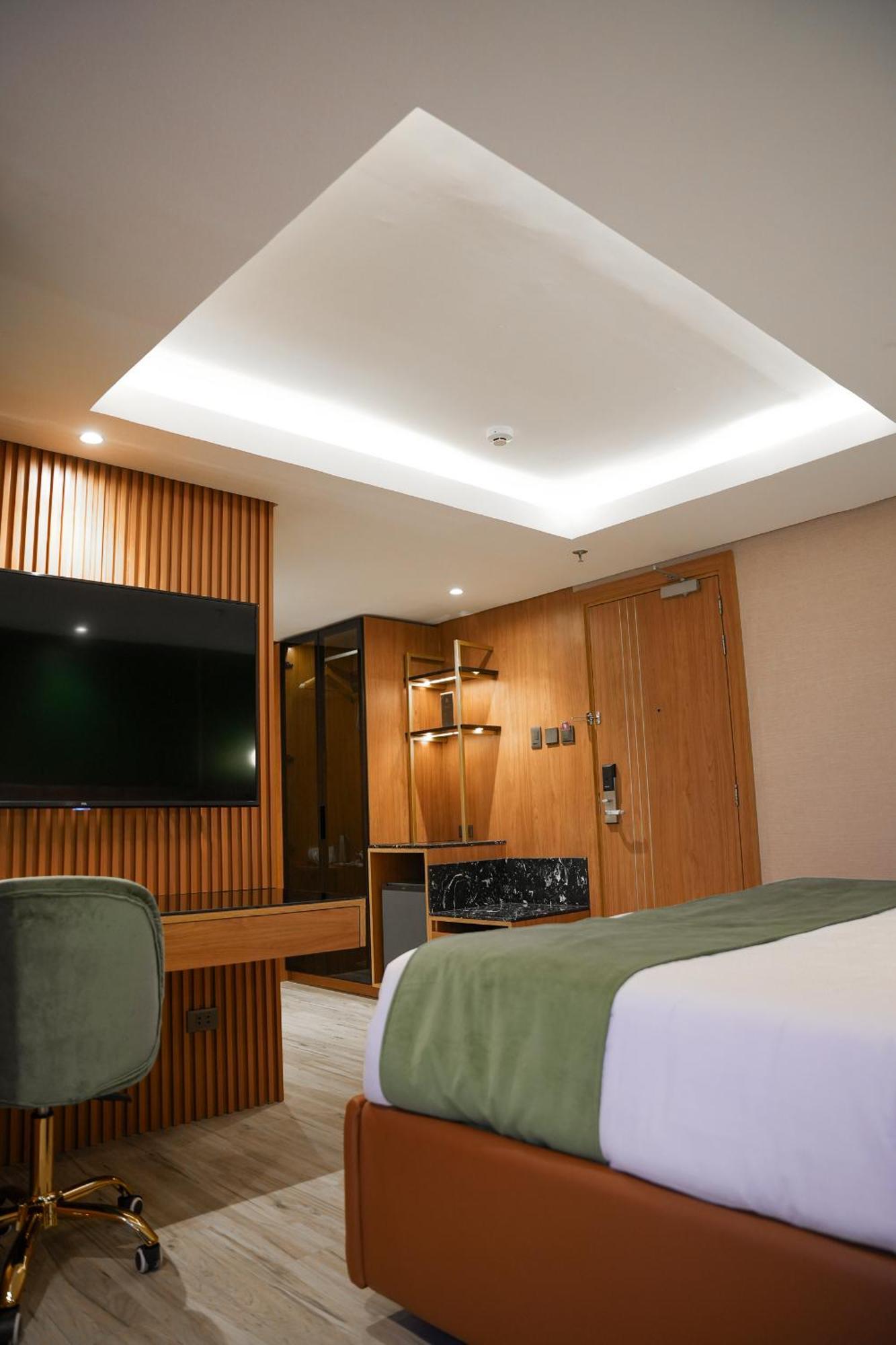 Hotel Ironwood 3*